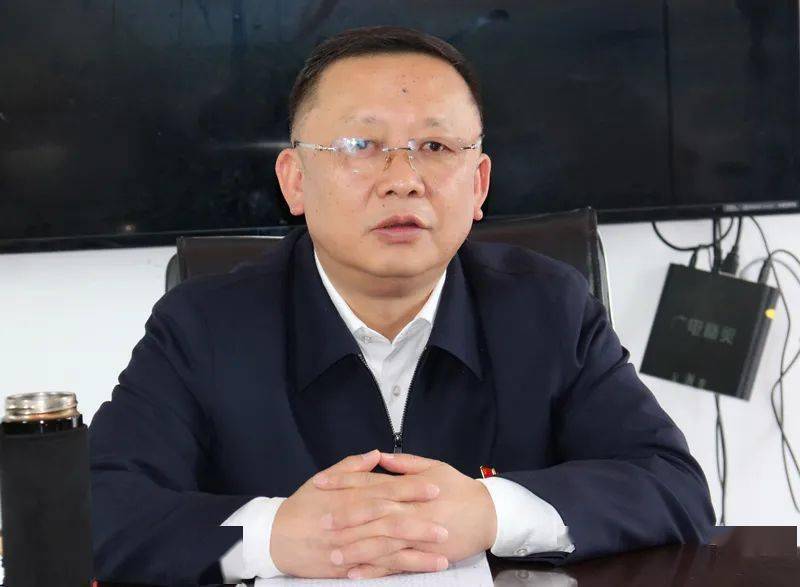 江扣村新任领导，引领乡村振兴的先锋力量